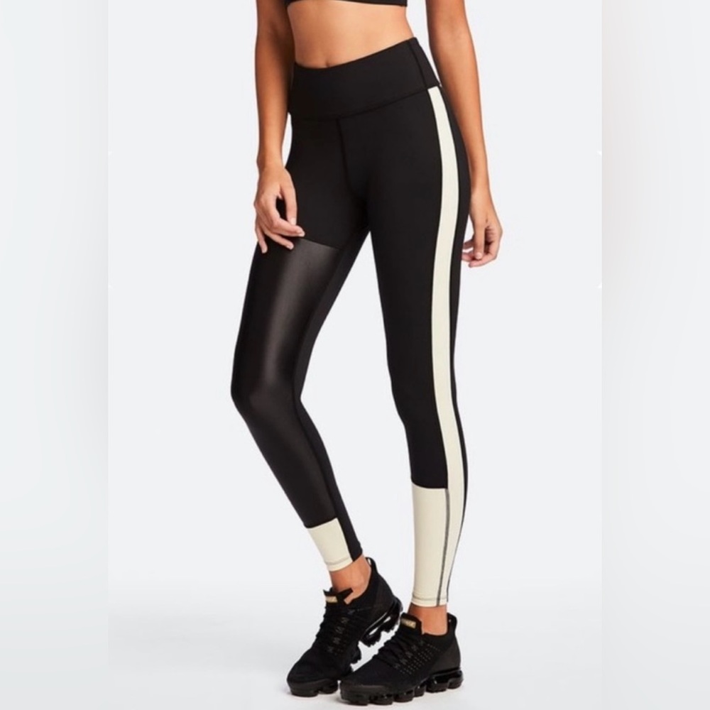 FLAWED Alala Colorblock Insert Leggings